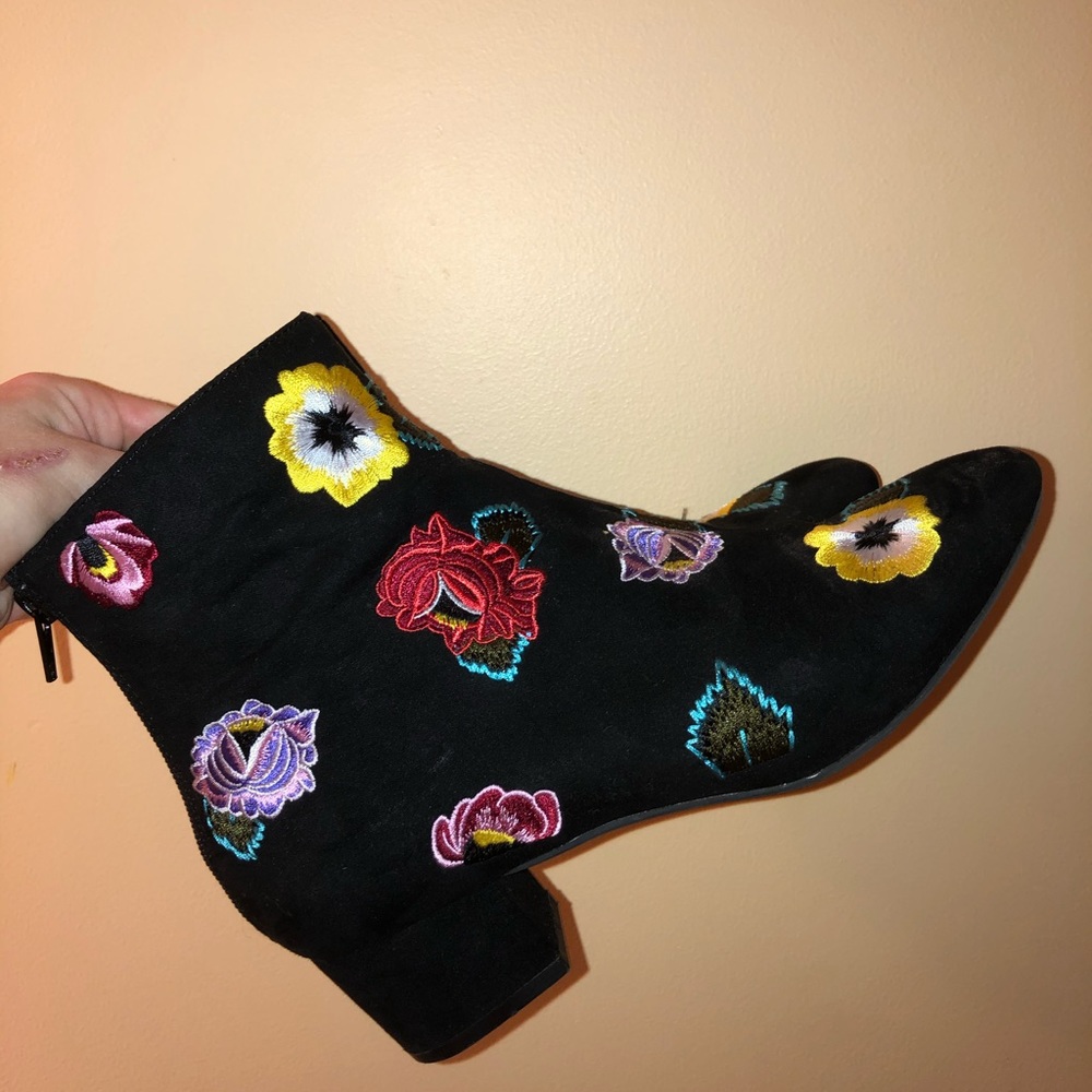 Black Chelsea Boots with Floral Detailing